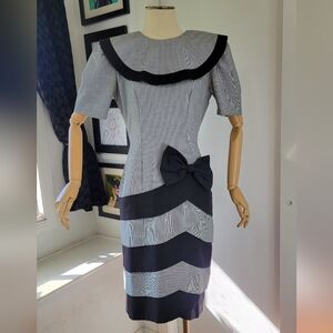 80s Sunshine Starshine Dress With Bow Accent